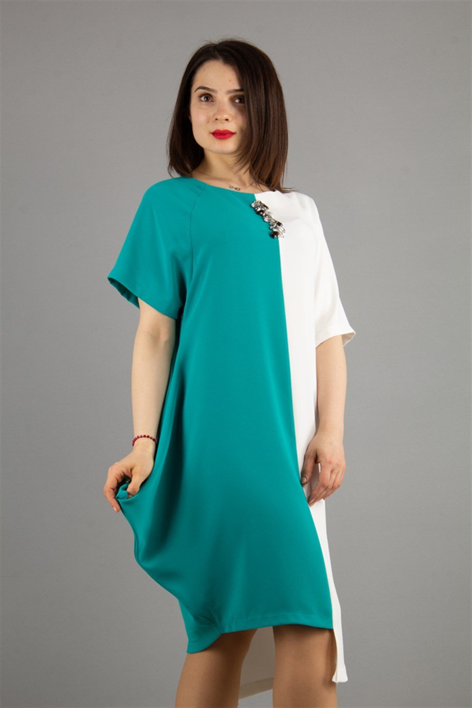 Two Tone Batwing Sleeve Dress With Brooch - Benetton Green
