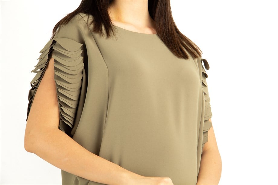 Wavy Sleeves Batwing Dress - Khaki