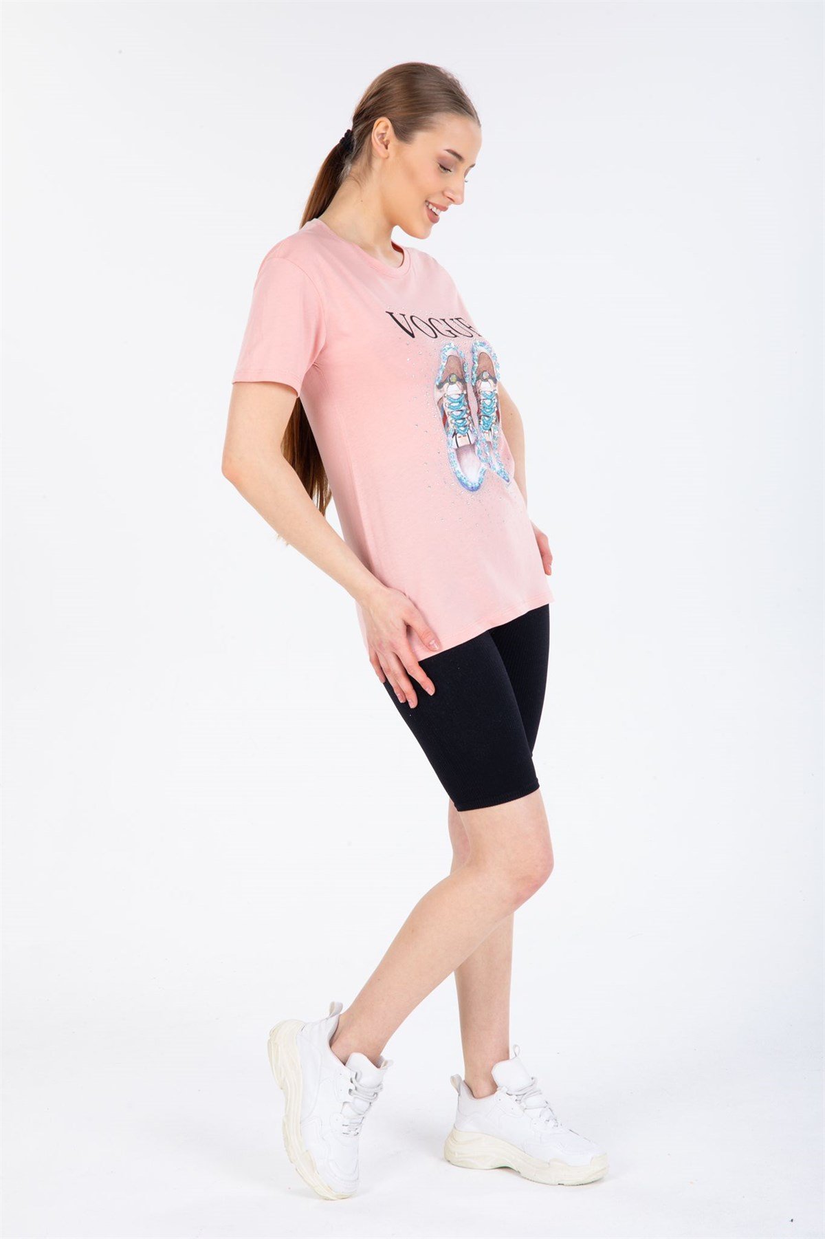 PEMBE  VOGUE TAŞLI T-SHİRT