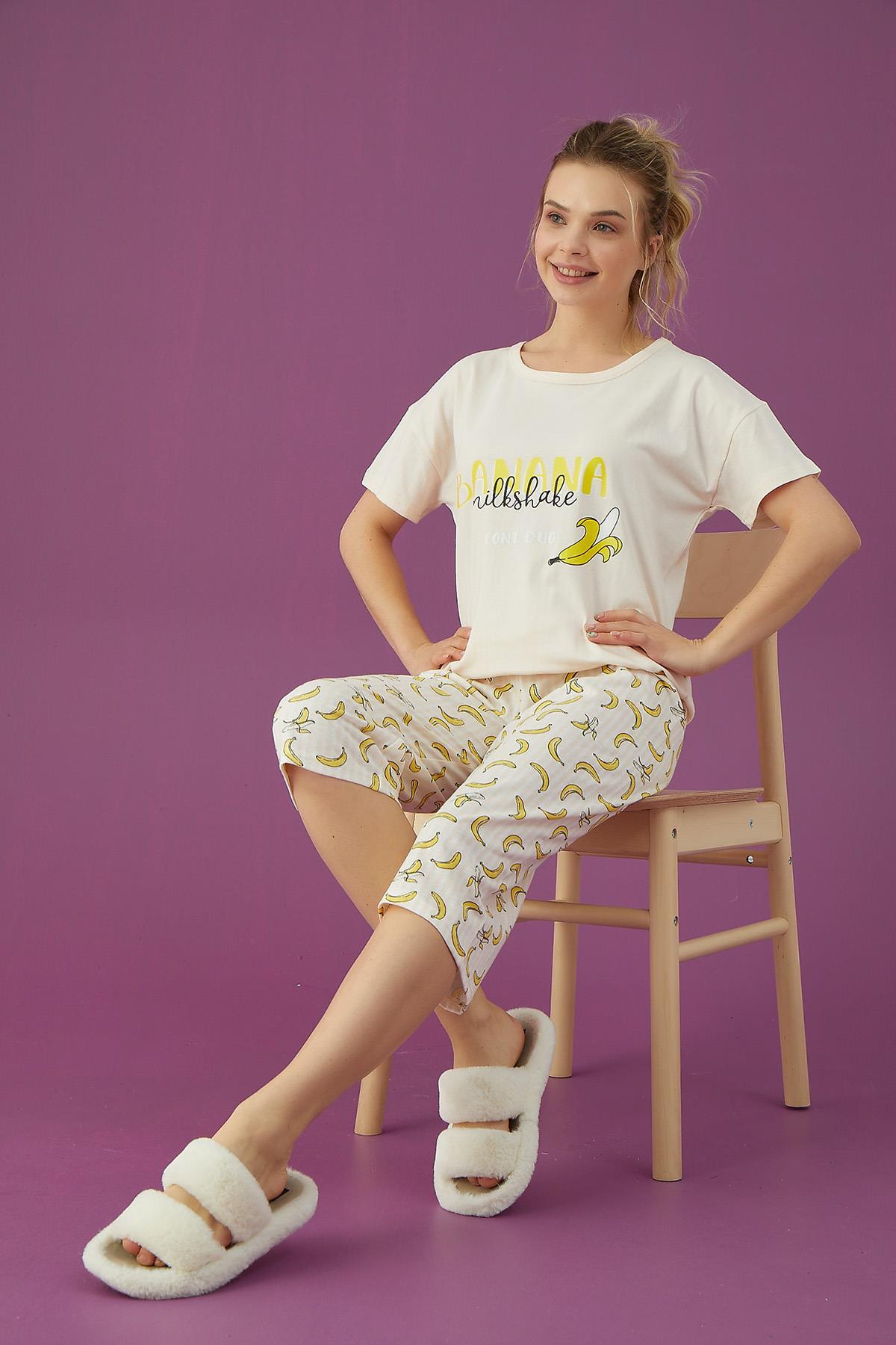 Bayan Muz Baskılı Kapri Pijama Takımı (2201-42)