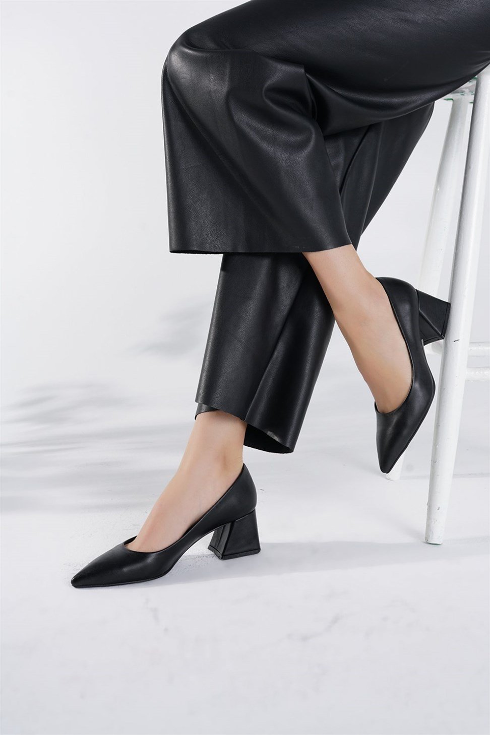 Kadın Kalın Topuklu Stiletto SİYAH
