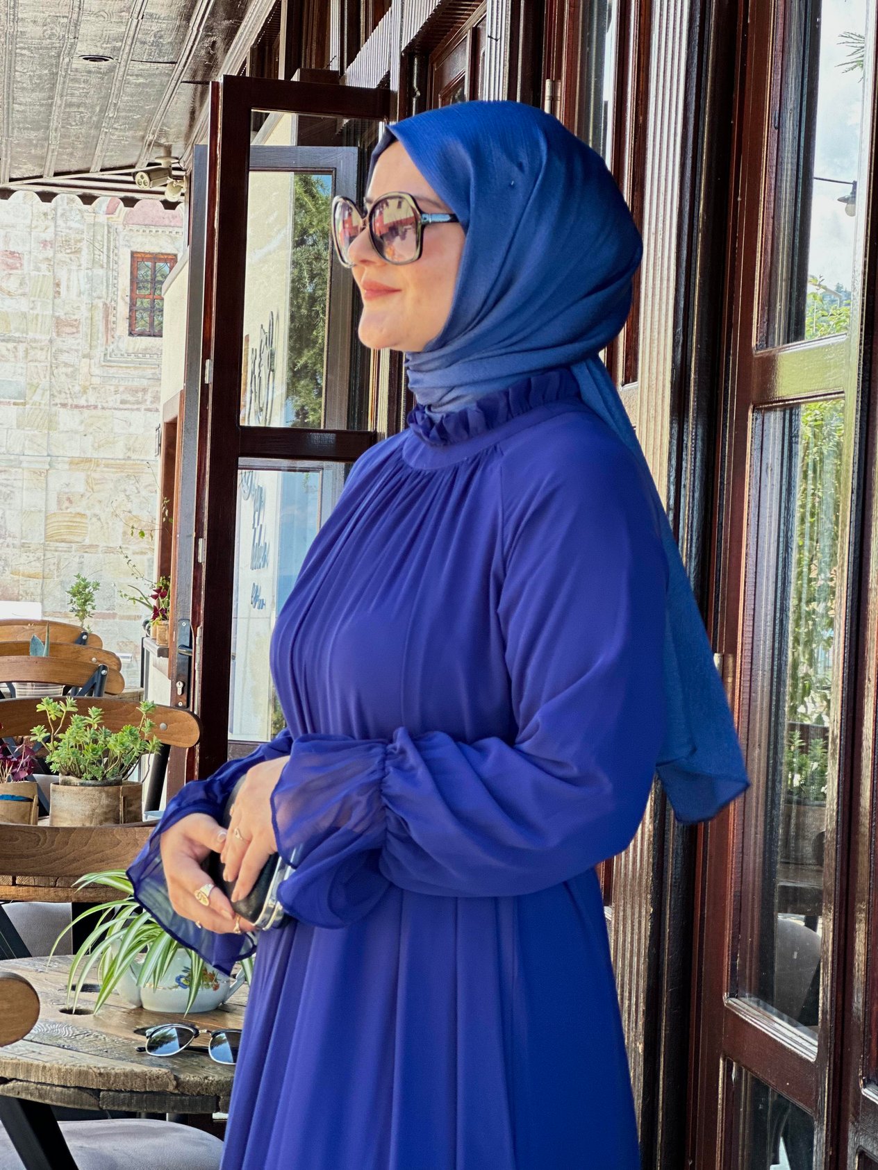 SAKS MAVİSİ ŞİFON ELBİSE