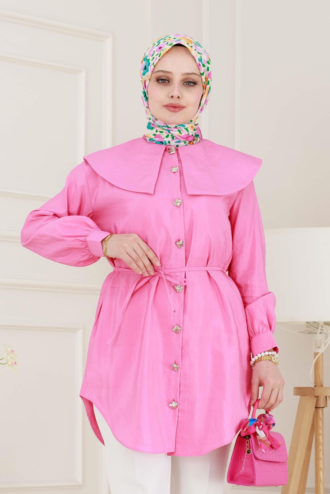 Beli Bağcık Detaylı Geniş Yaka Tunik-Pembe