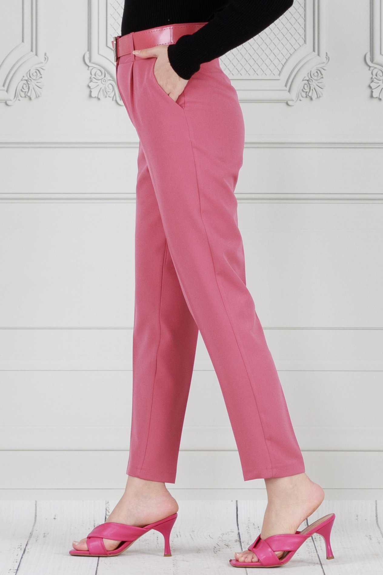 Beli Kemerli Kalem Pantolon-Pembe