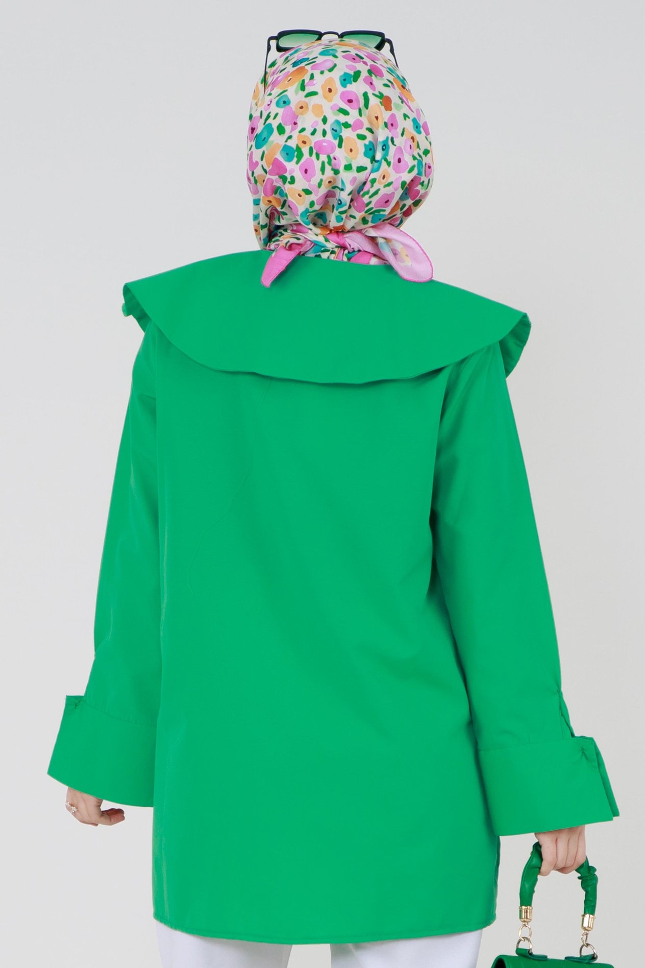 Büyük Yakalı Gömlek-Benetton Yeşili