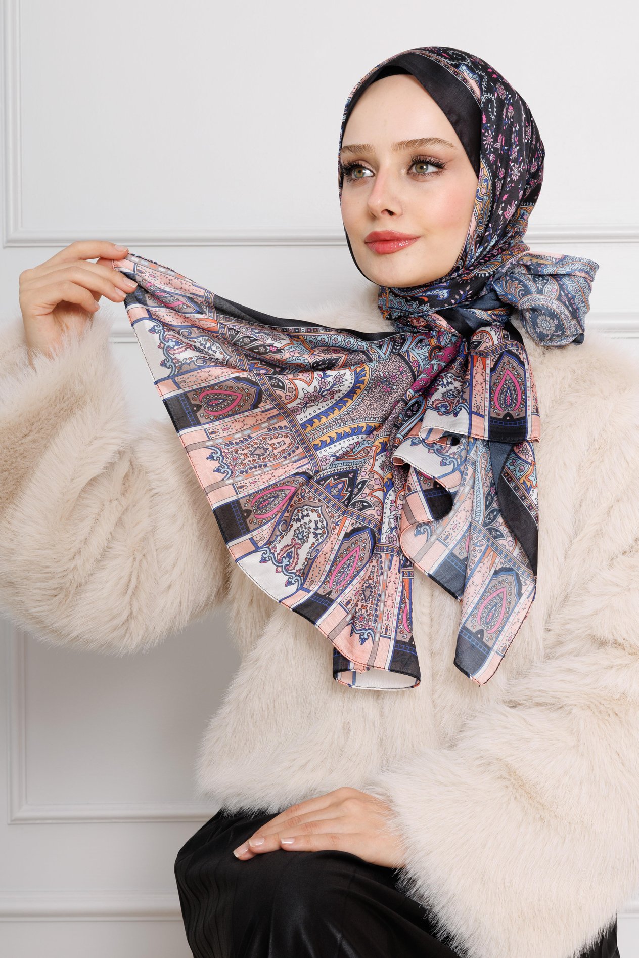 Hint İpeği Şal-Somon