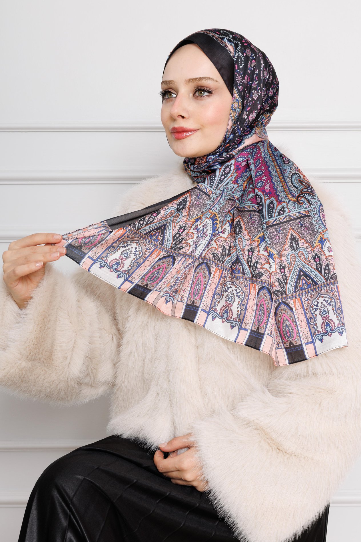 Hint İpeği Şal-Somon