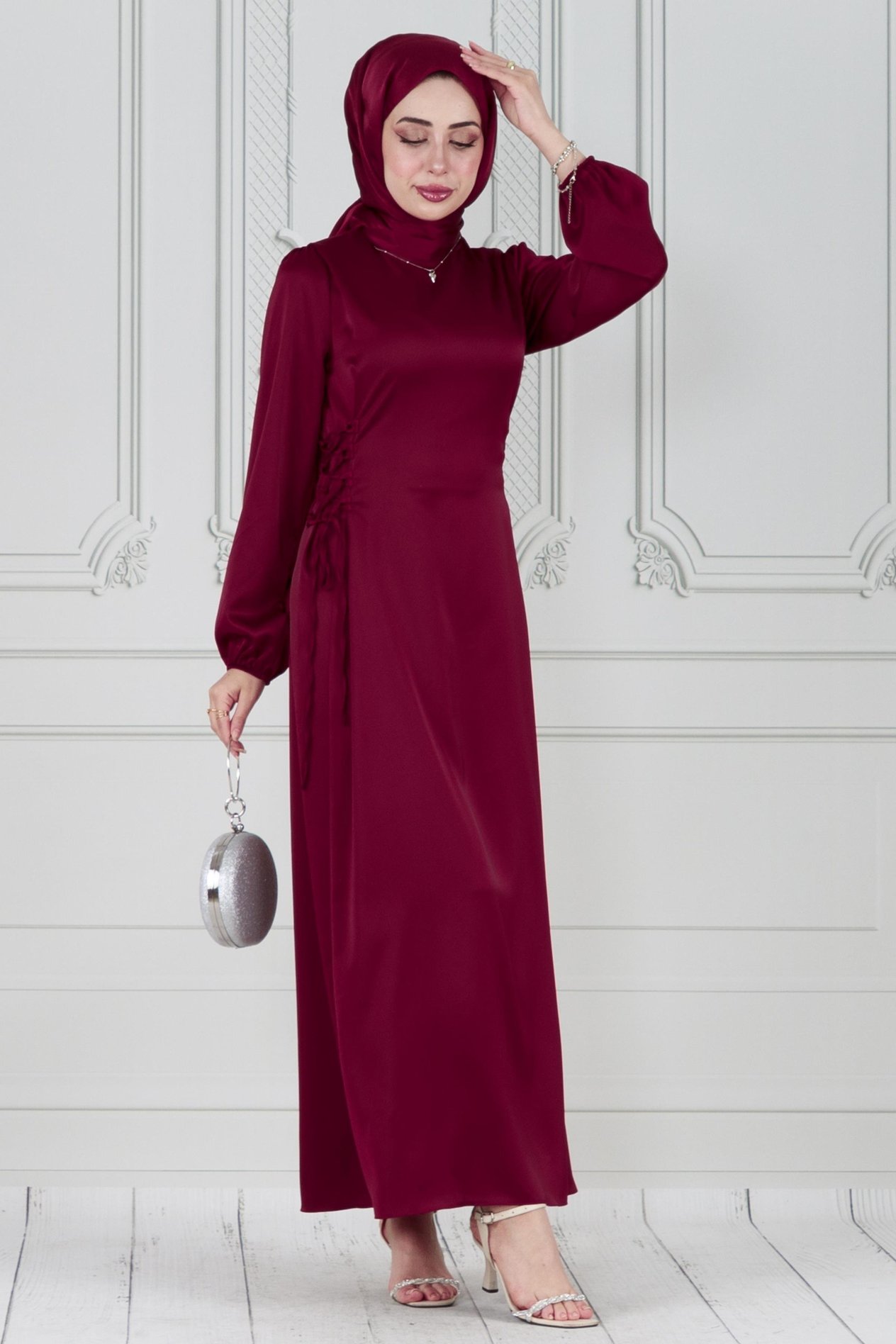 Yanı Bağcıklı Saten Abiye-Bordo