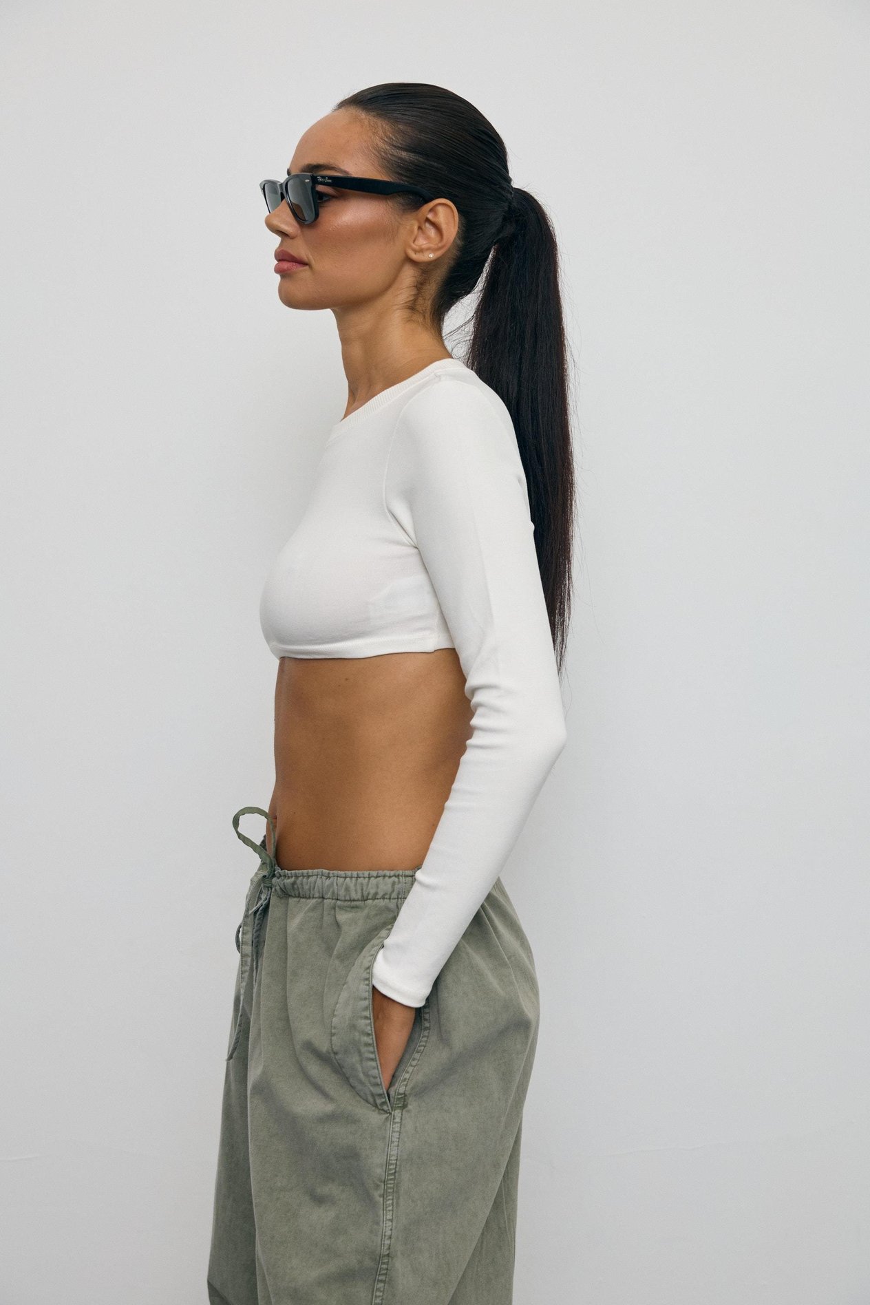 Ekru Uzun Kollu Crop Body
