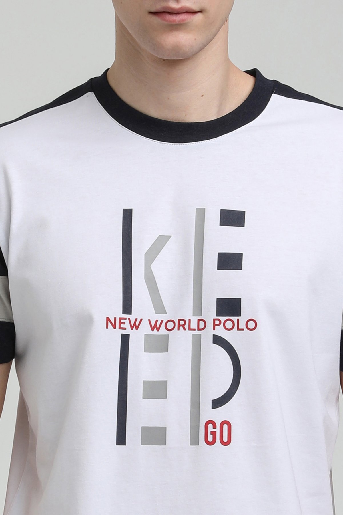 New World Polo Bisiklet Yaka Beyaz Slim Fit Tişört 23SSM20323