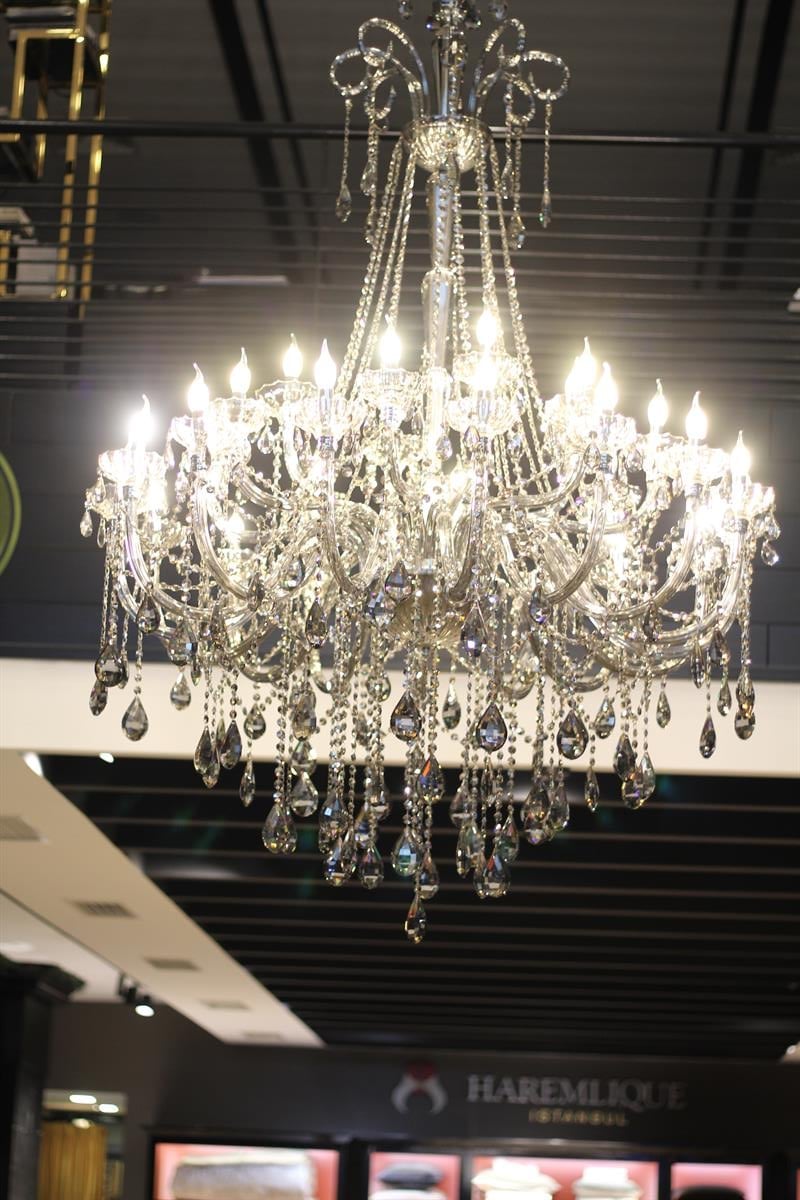 Design of LuxuryDESIGN OF LUXURYM-001891Büyük Görkemli Avize | designofluxury.com.tr Büyük Görkemli Avize