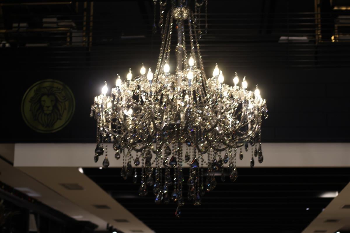 Design of LuxuryDESIGN OF LUXURYM-001891Büyük Görkemli Avize | designofluxury.com.tr Büyük Görkemli Avize