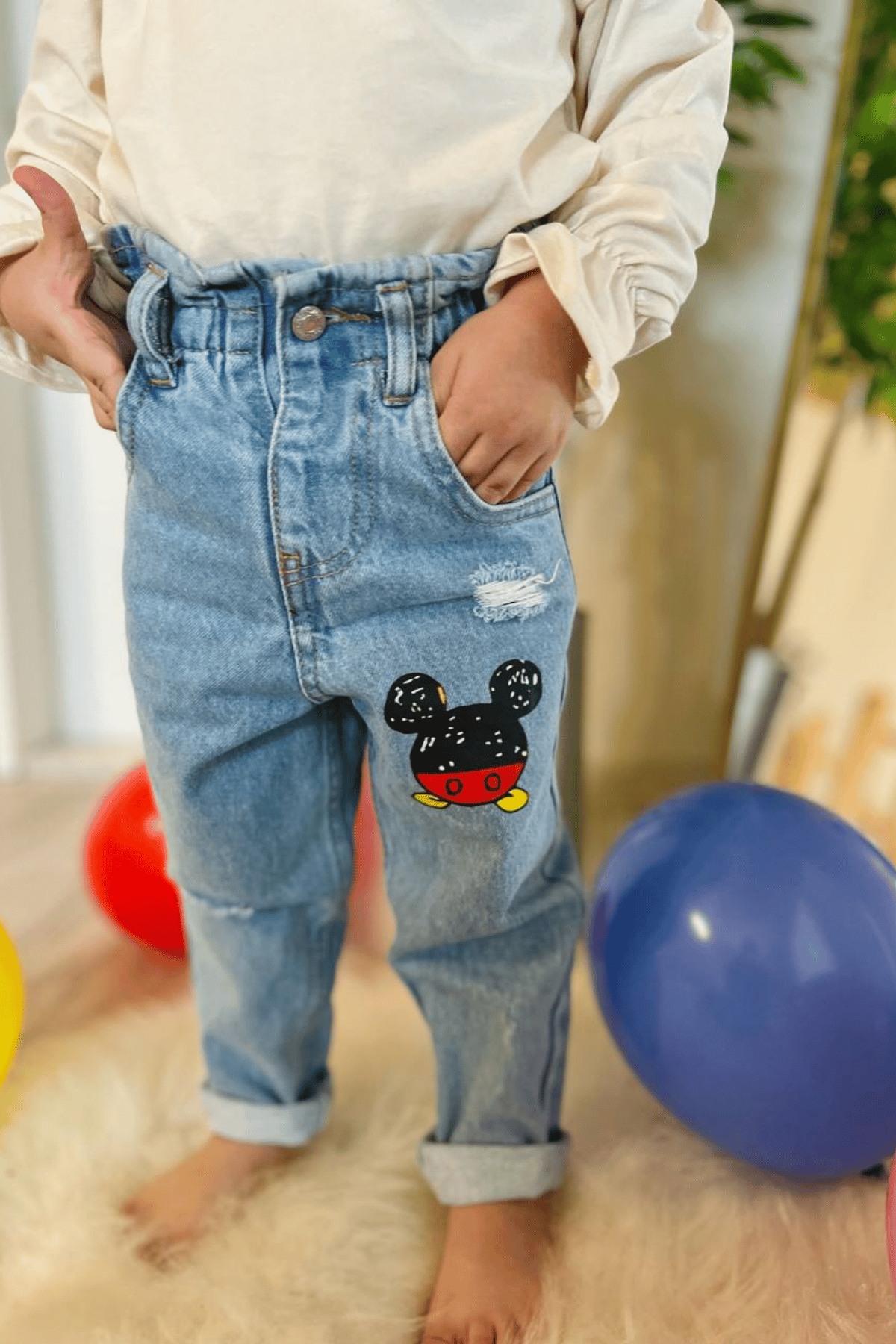 Unisex Yüksek Bel Paçası Mickey Jean Pantolon