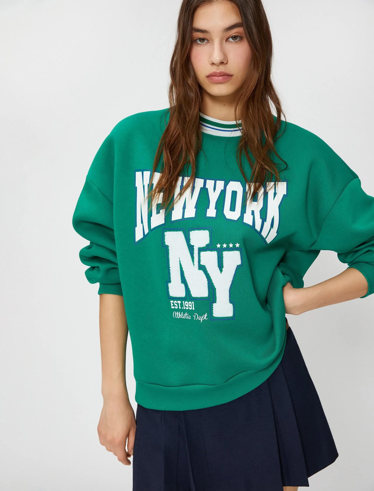 Kolej Sweatshirt Bisiklet Yaka Ribanalı Nakışlı