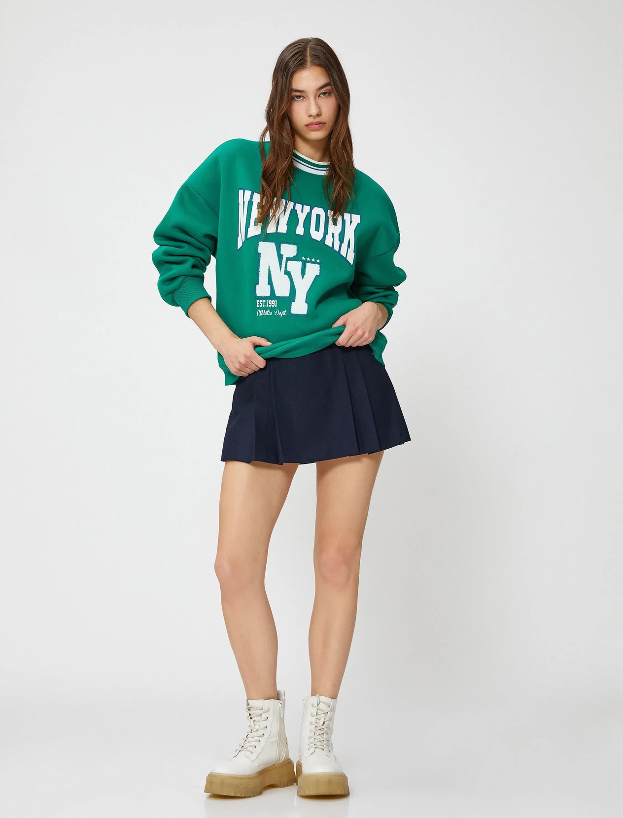 Kolej Sweatshirt Bisiklet Yaka Ribanalı Nakışlı