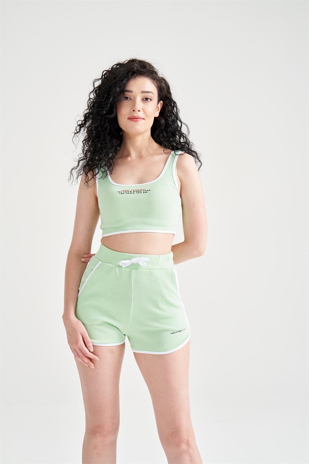 Kadın Crop Büstiyerli Pijama Takımı Yeşil