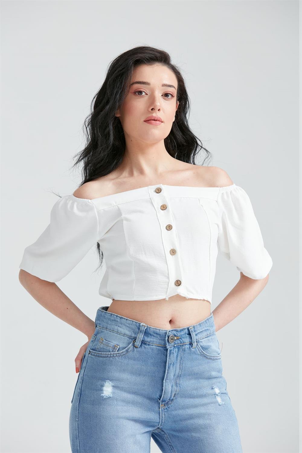 Kadın Düğme Detaylı Gömlek Crop Bluz Beyaz