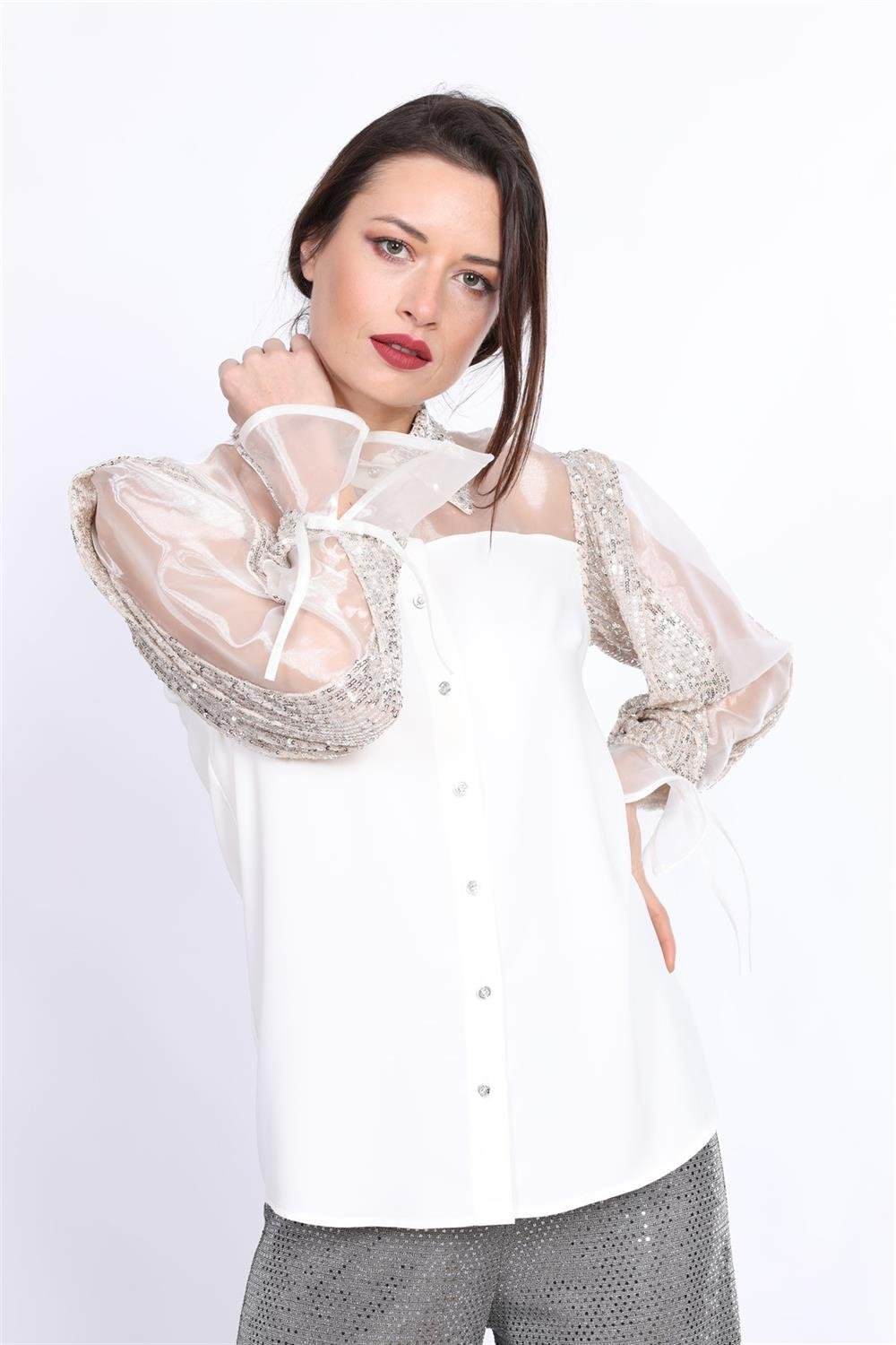 Kadın Kolları Pul Payet Detaylı Bluz EKRU