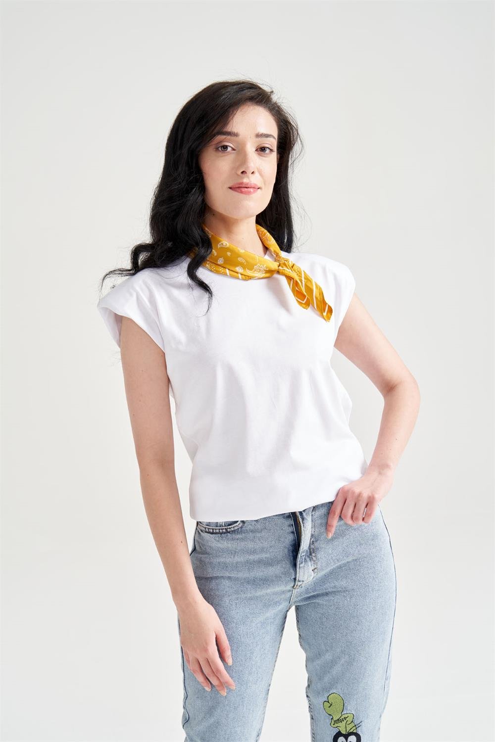 Kadın Vatkalı Basic T-Shirt Beyaz