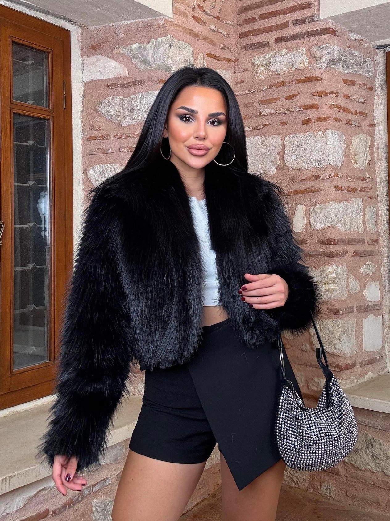 Efsun Kat Kat Modelli Crop Kürk Siyah