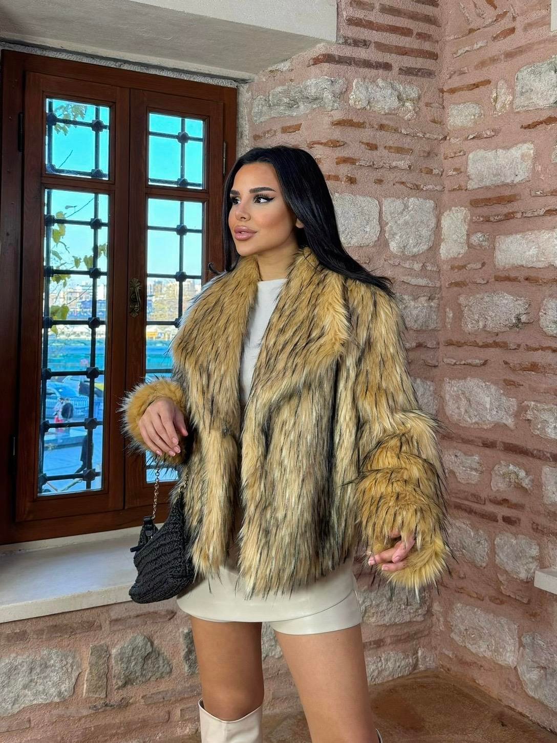 Pisa Kısa Kürk Kaban Kırçıllı Sarı