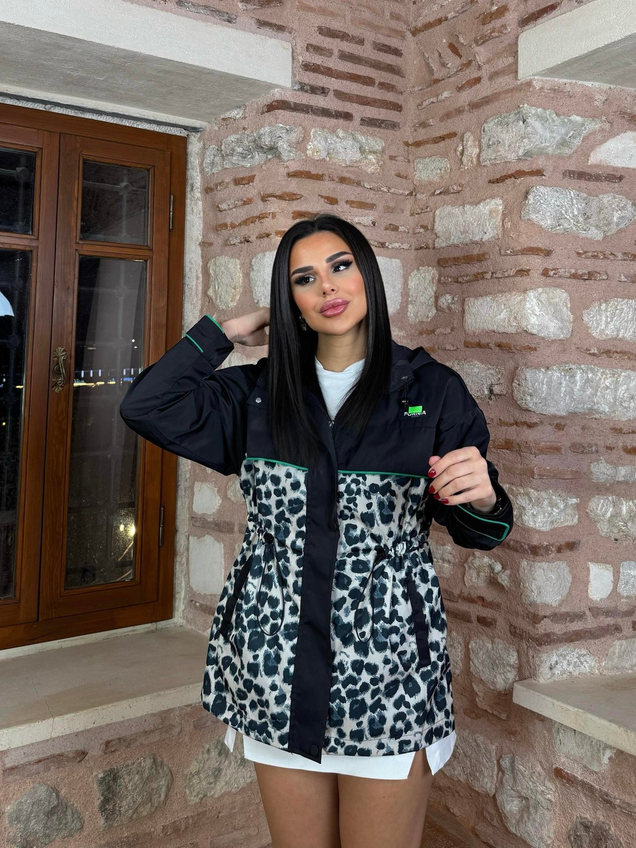 Taly Leopar Desenli Paraşüt Yağmurluk Siyah