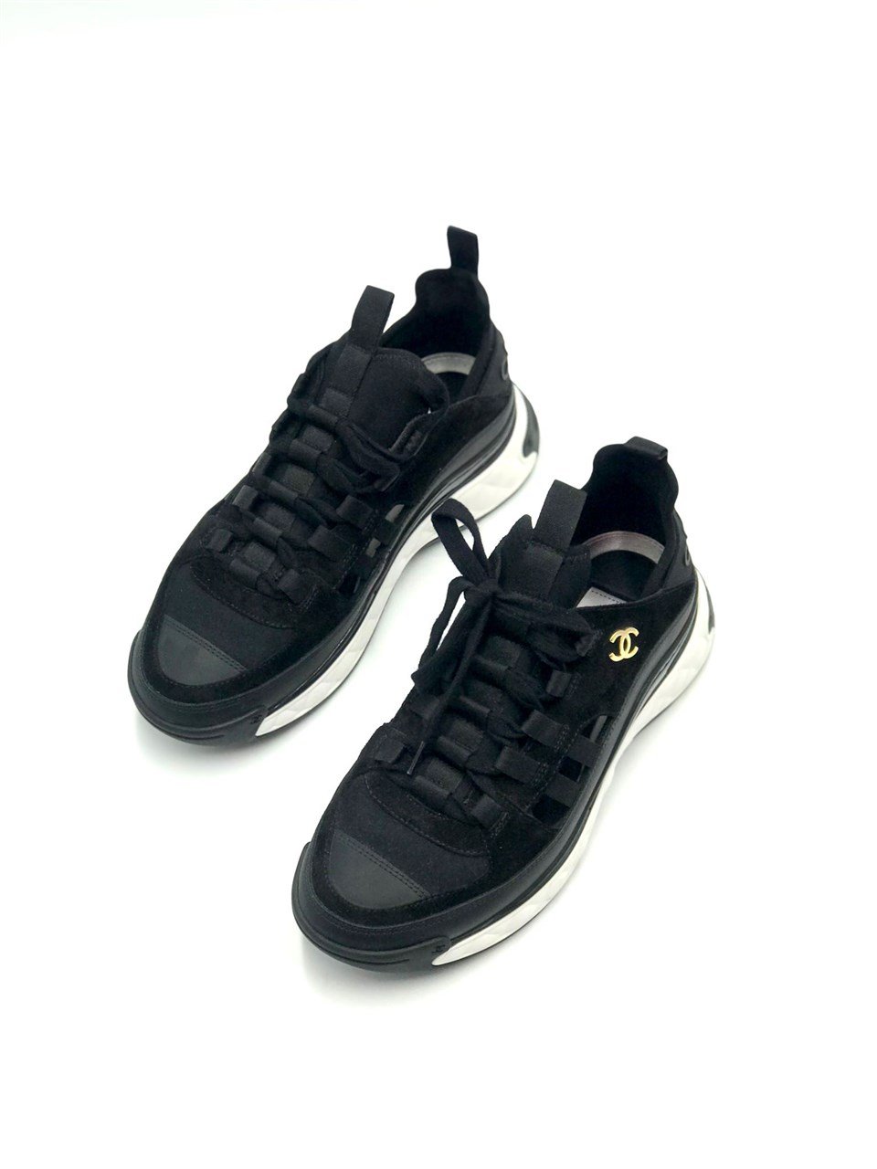 Fabric Calfskin Suede CC Sneaker Chanel