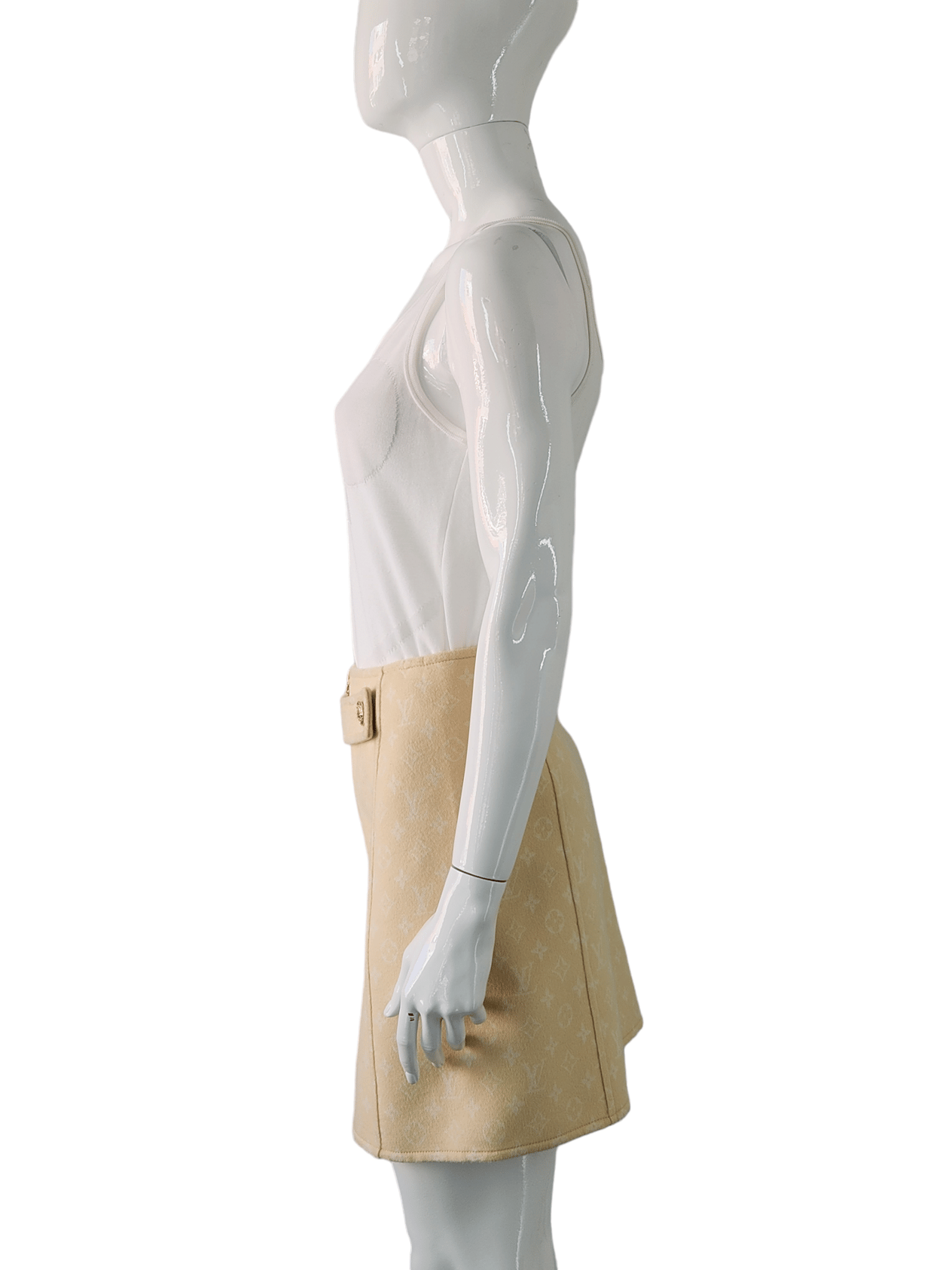  Louis Vuitton Pastel Yellow Double Face Monogram A Line Mini Skirt 36 LOUIS VUITTON  
