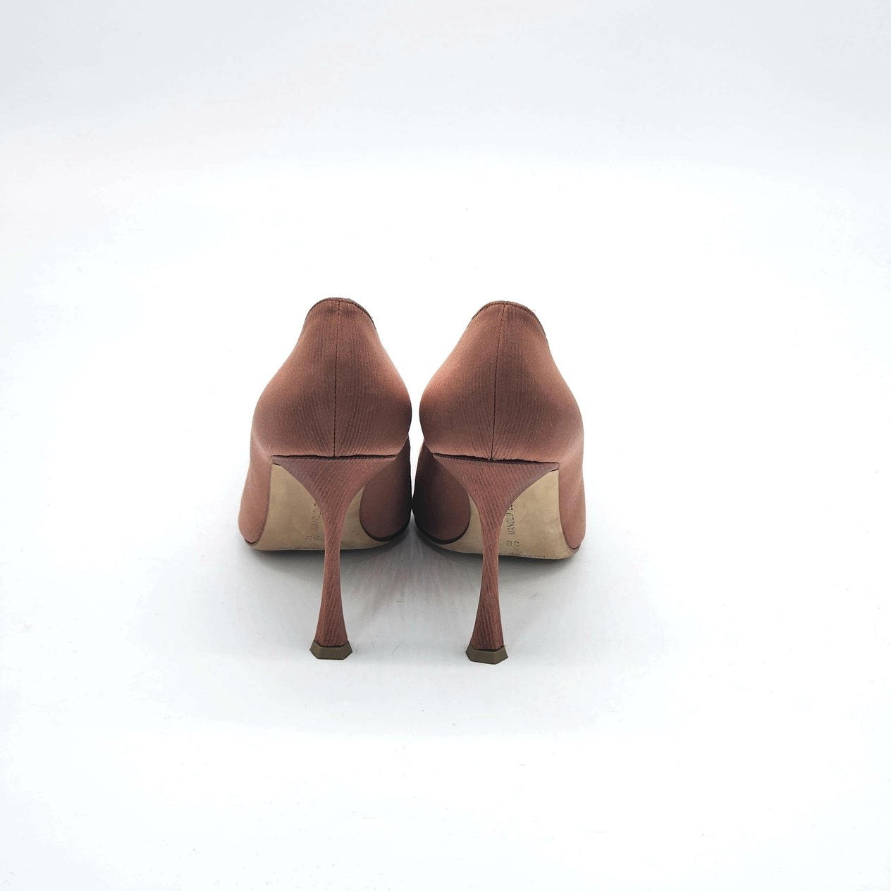  Manolo Blahnik Brick Color Satin Crystal Heels 38 MANOLO BLAHNIK  