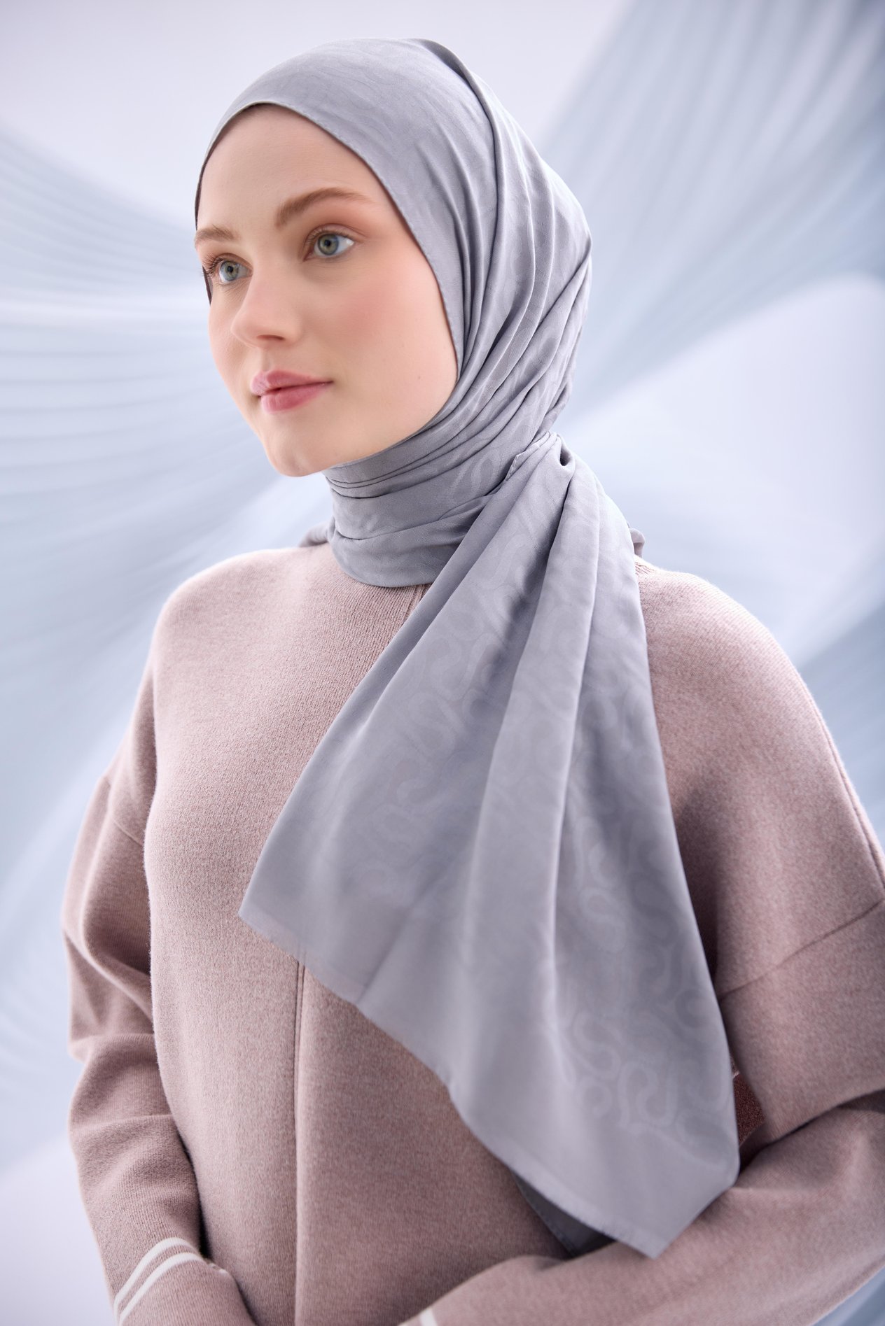 GRİ BULMACA DESEN JAKAR ŞAL-YQ03001