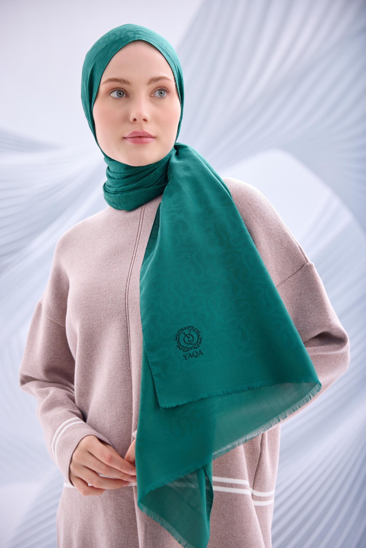 ZÜMRÜT BULMACA DESEN JAKAR ŞAL-YQ03001
