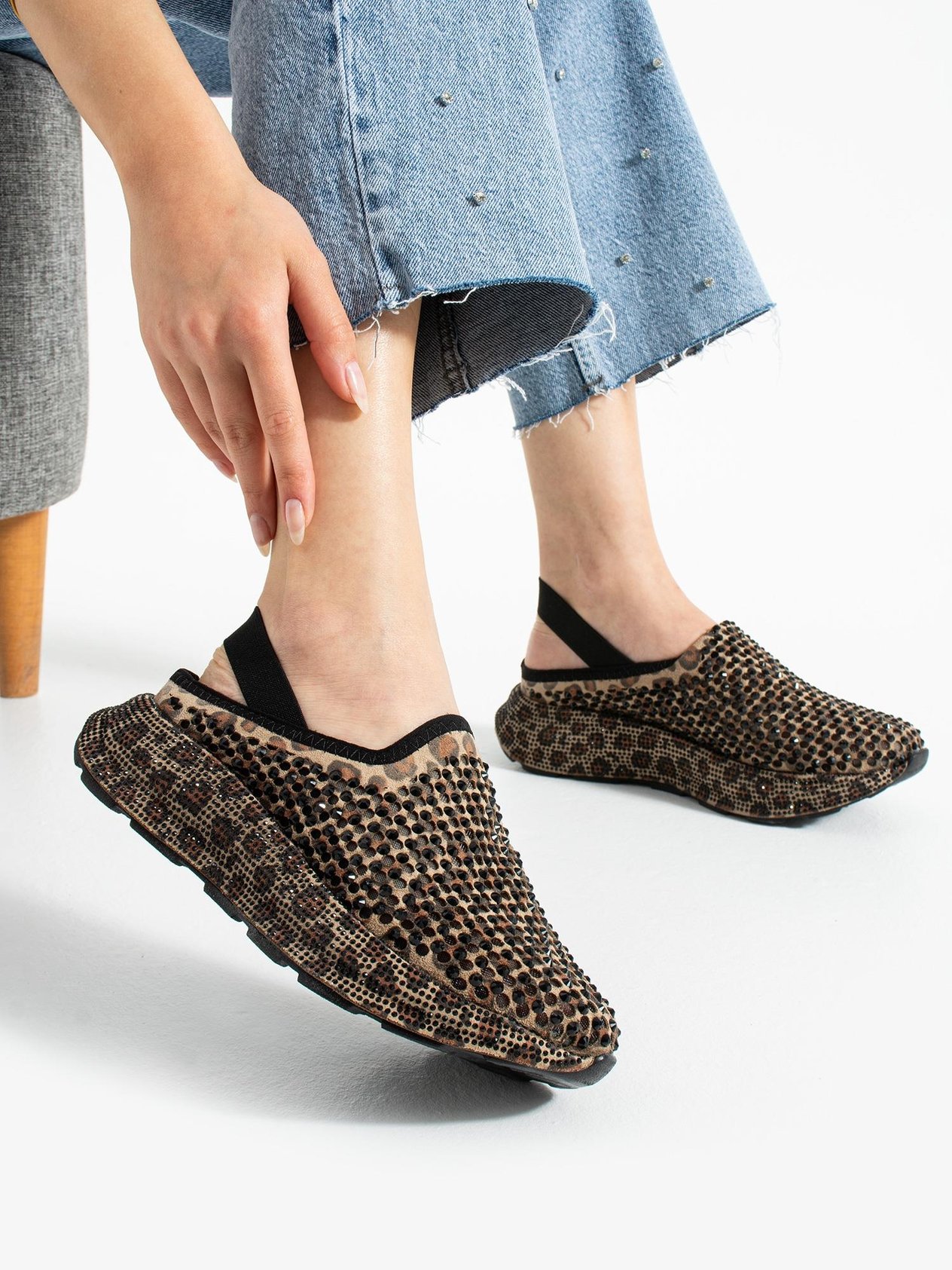 ARLİX Leopar Taş Detay Kadın Sandalet