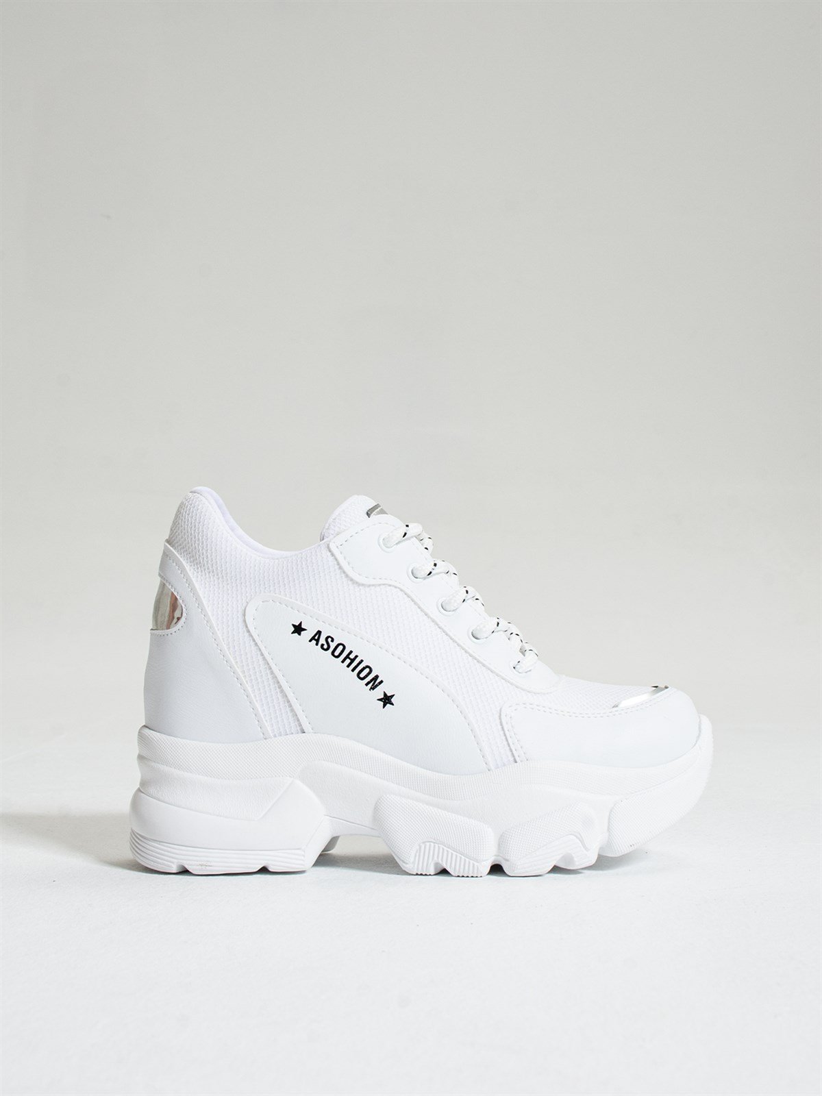 Beyaz Gizli Topuk Sneakers