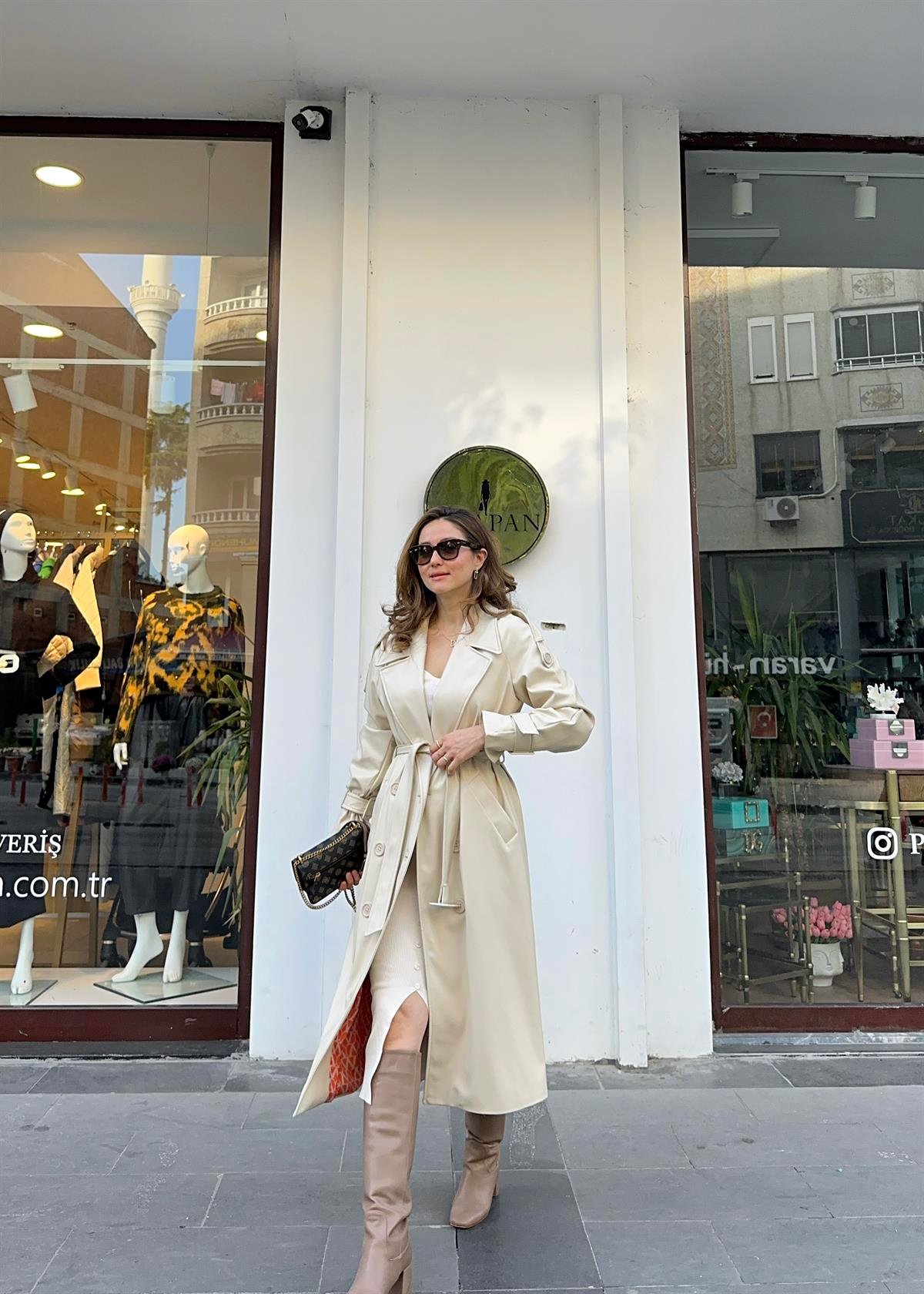 BEJ 4237 STREET LEATHER TRENÇ