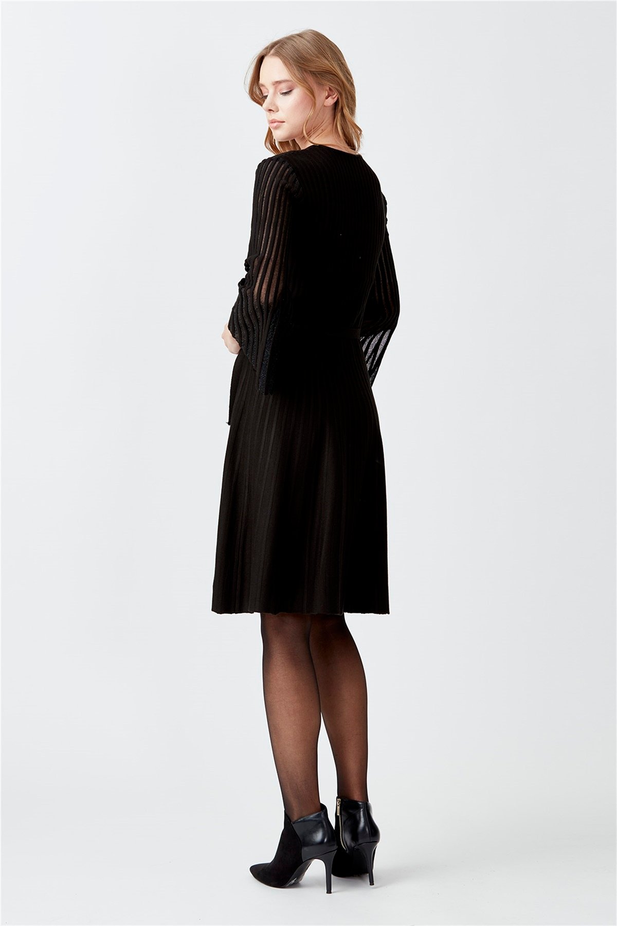 Elbise Siyah / Black