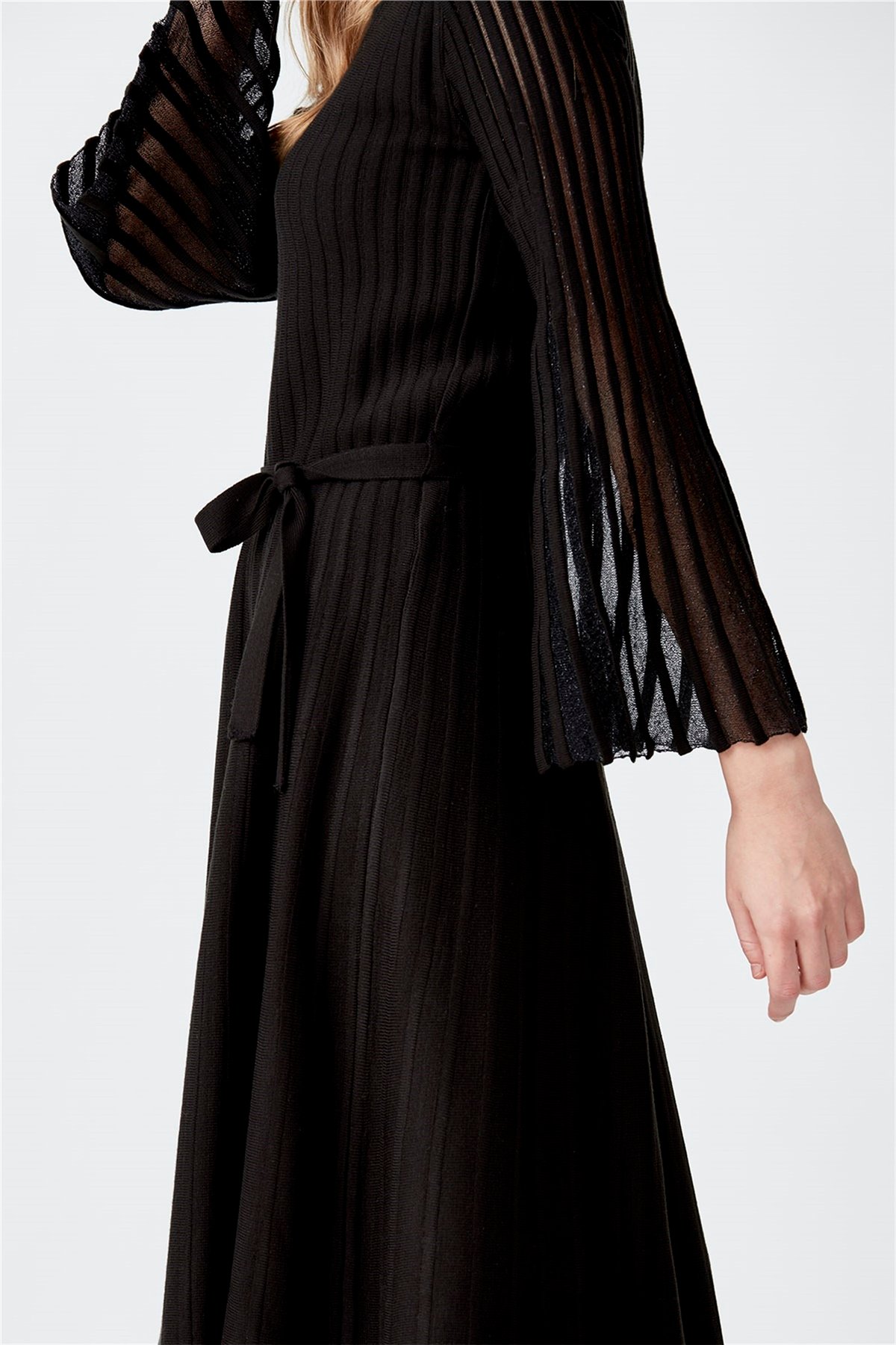 Elbise Siyah / Black