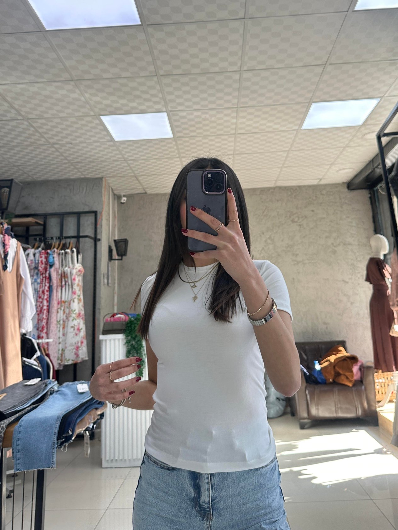 BEYAZ BUZZY KUMAŞ KISA KOLLU BODY