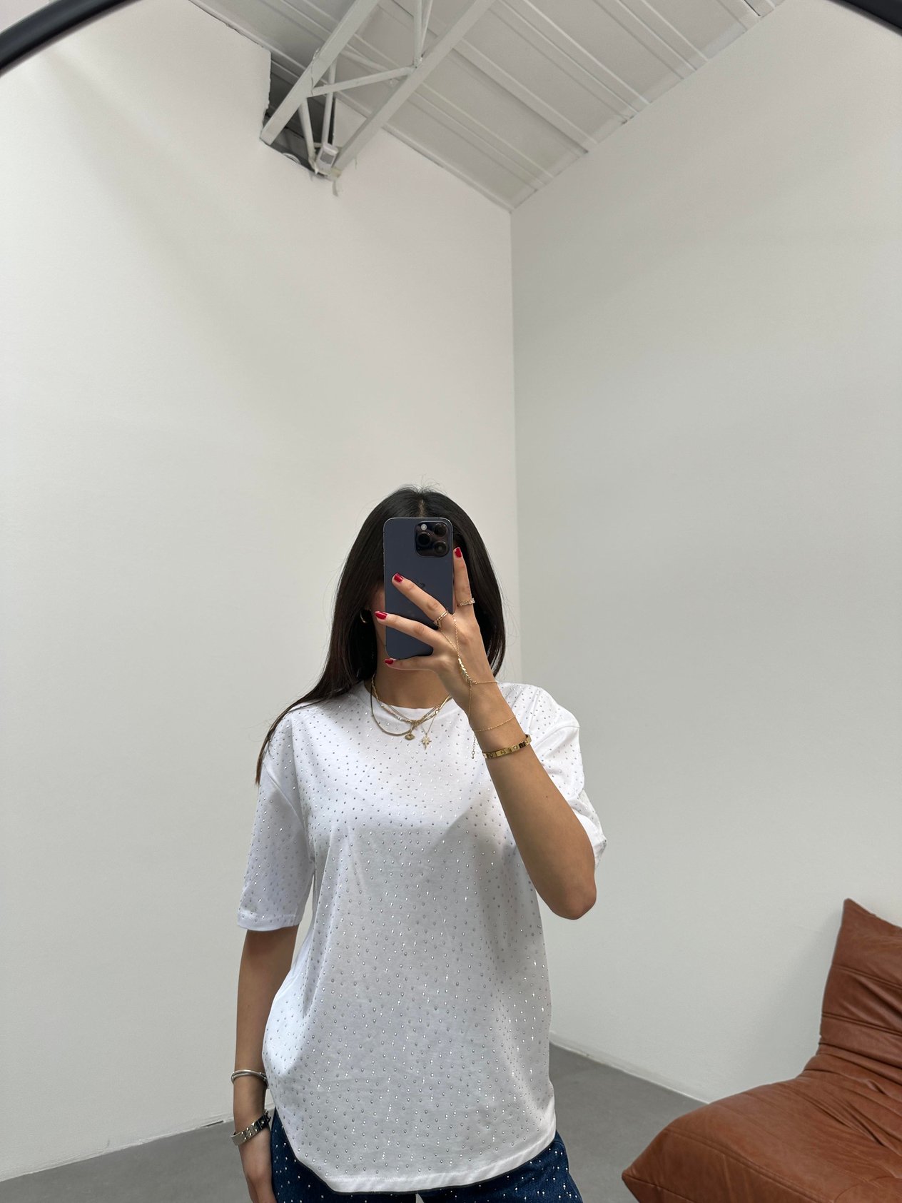 FULL TAŞLI BEYAZ  TİŞÖRT