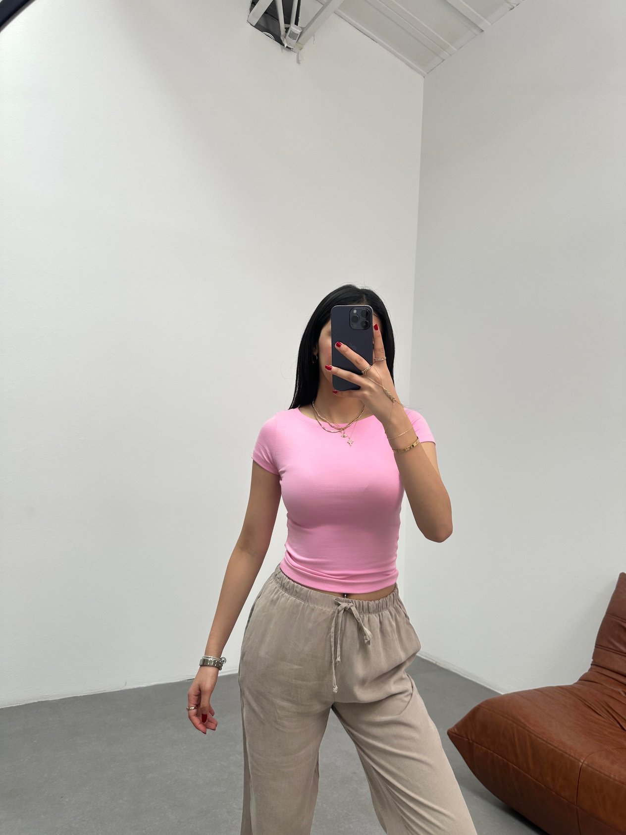 PEMBE BASIC KISA KOLLU BODY