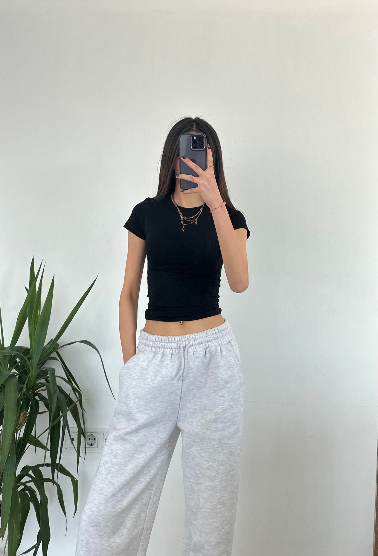 SİYAH SOFT TOUCH KISA KOLLU BODY