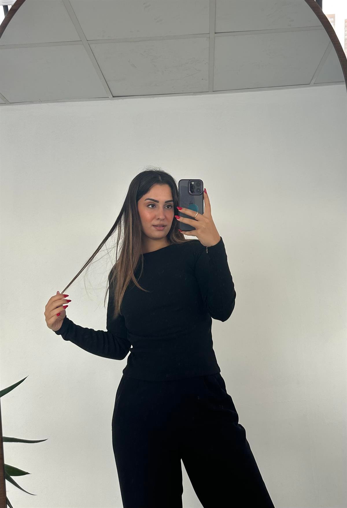 SİYAH UZUN KOLLU BODY