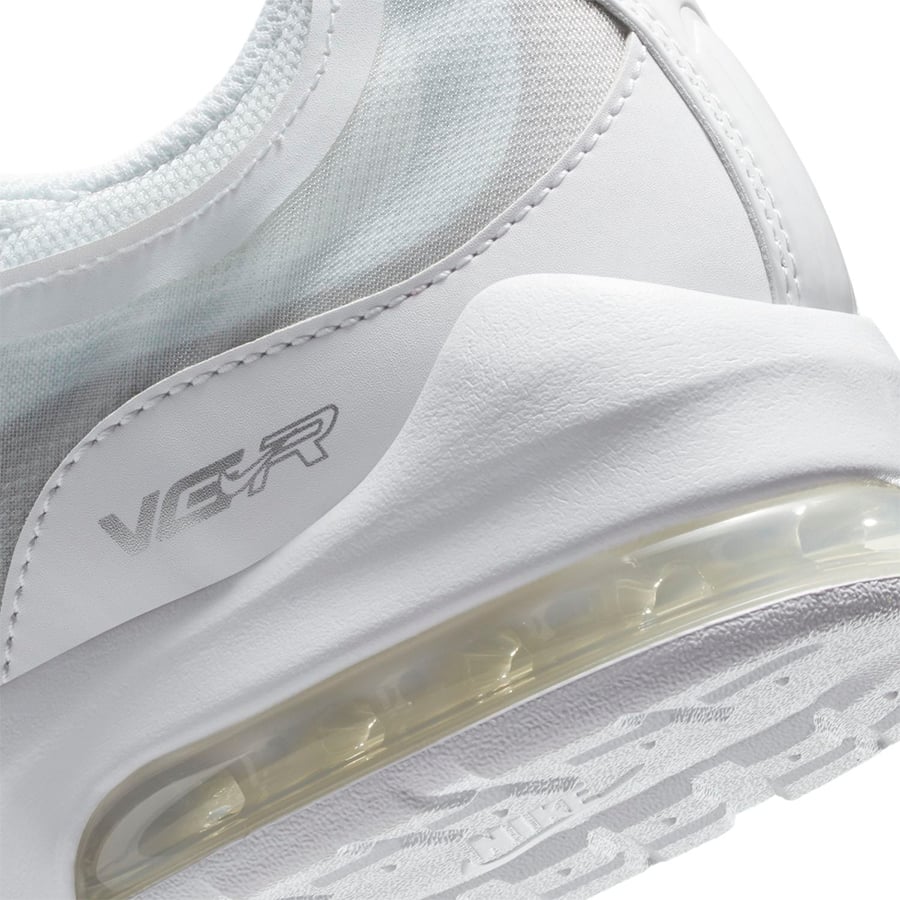 Nike Air Max VG-R Kadın Spor Ayakkabı