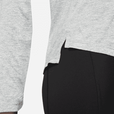 Nike Dri-FIT One Standart Kesimli Uzun Kollu Kadın Üstü
