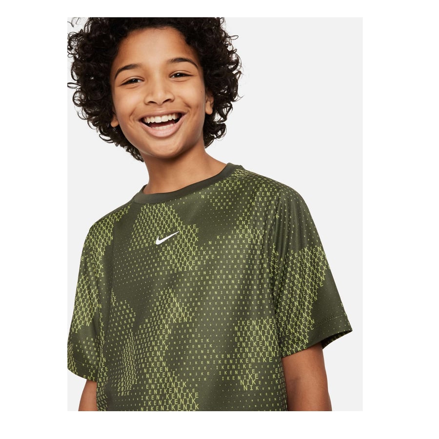 Nike Erkek Çocuk Bahar Desenli Üst