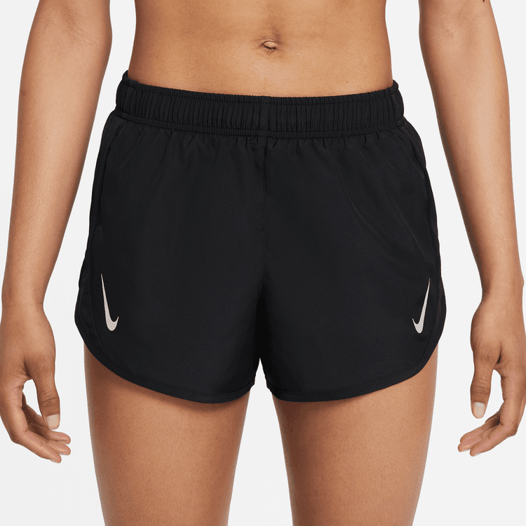 Nike Fast Tempo Dri-FIT Kadın Koşu Şortu