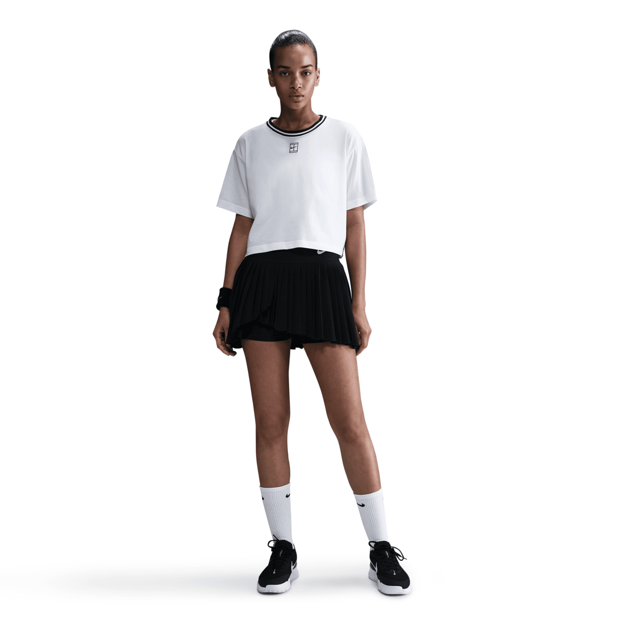Nike Heritage Dri-FIT Kısa Kollu Crop Kadın Tişörtü