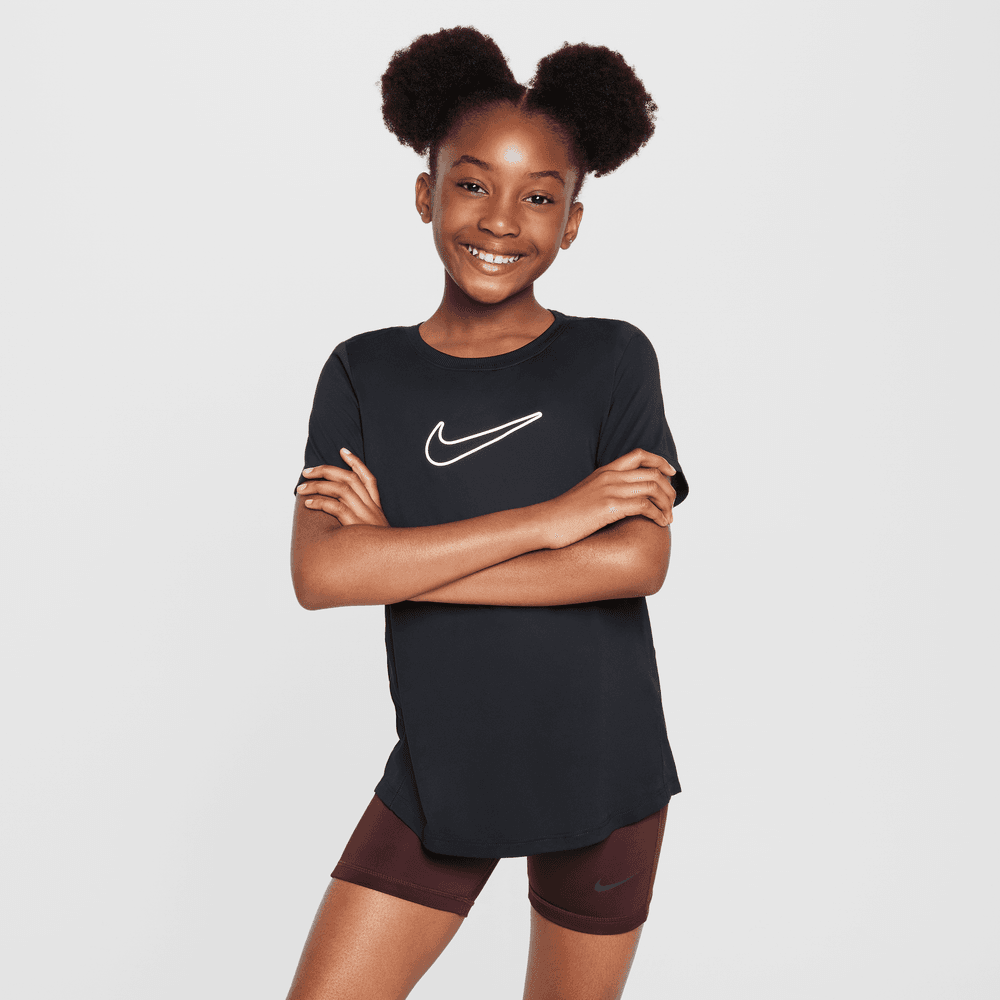 Nike One Fitted Dri-FIT Kısa Kollu Genç  Kız Çocuk Üstü