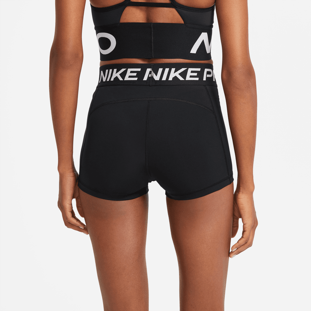 Nike Pro Kadın Şortu