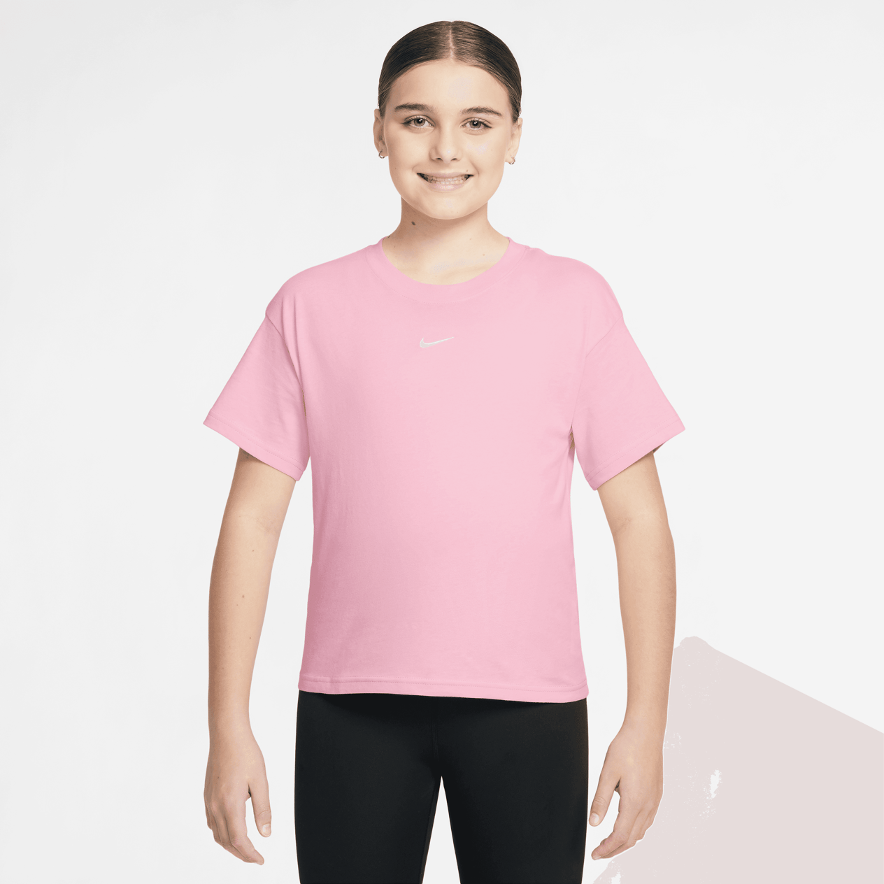 Nike Sportswear Genç Kız Çocuk  Tişörtü