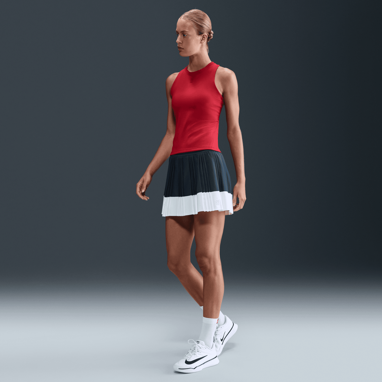 NikeCourt Ace Advantage Dri-FIT Pileli Kadın Tenis Eteği